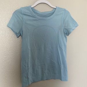 Lululemon Short Sleeve Relaxed Fit Top